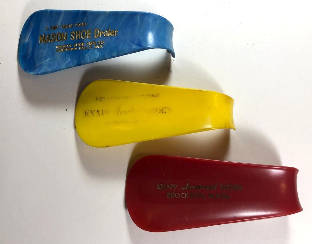 Lot of 3 Vintage Shoe Horns – 2 Knapp & 1 Mason Shoe Dealer vn